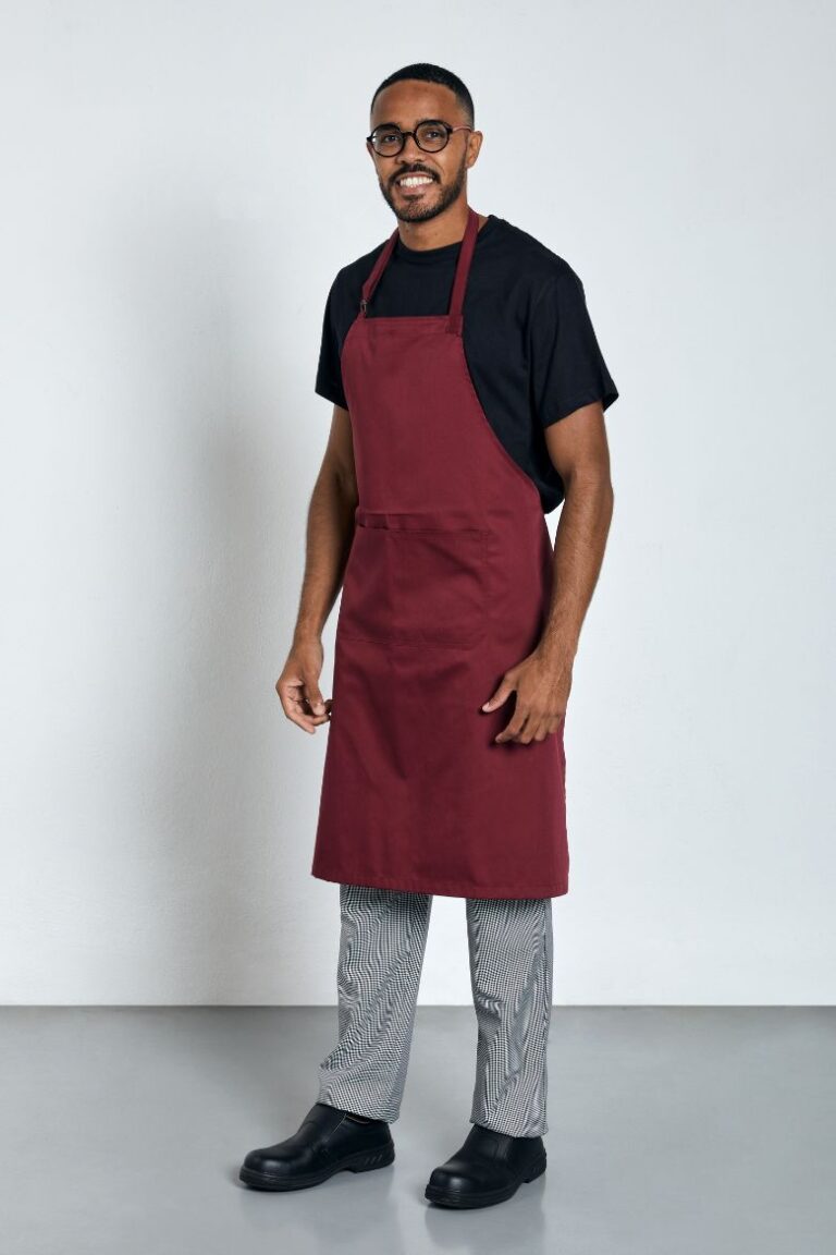 Cozinheiro Vestido com um avental com bolso para ser usado como uniforme de cozinha